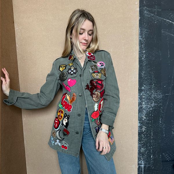 VINTAGE MULTICOLOR PATCHES ARMY JACKET